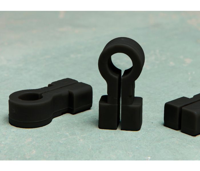 Kunststoff-Netzhaken Omega-Modell schwarz 8 mm